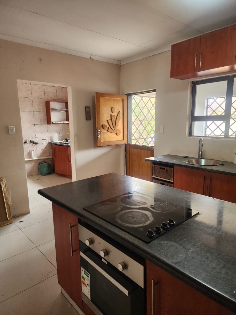 4 Bedroom Property for Sale in Flamwood North West